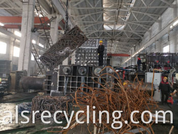 Y81s-315 Hydraulic Waste Metal Compactor for Recycling